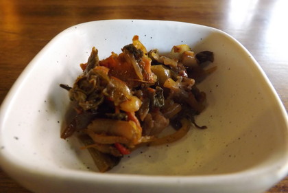 ビルマ式チャーハンにつく漬物